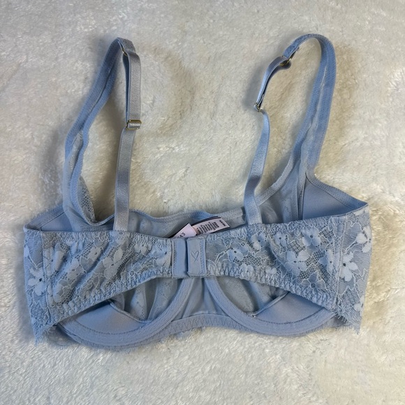 Victoria's Secret Blue Lace Underwire Bra Size 34D - Picture 2 of 7